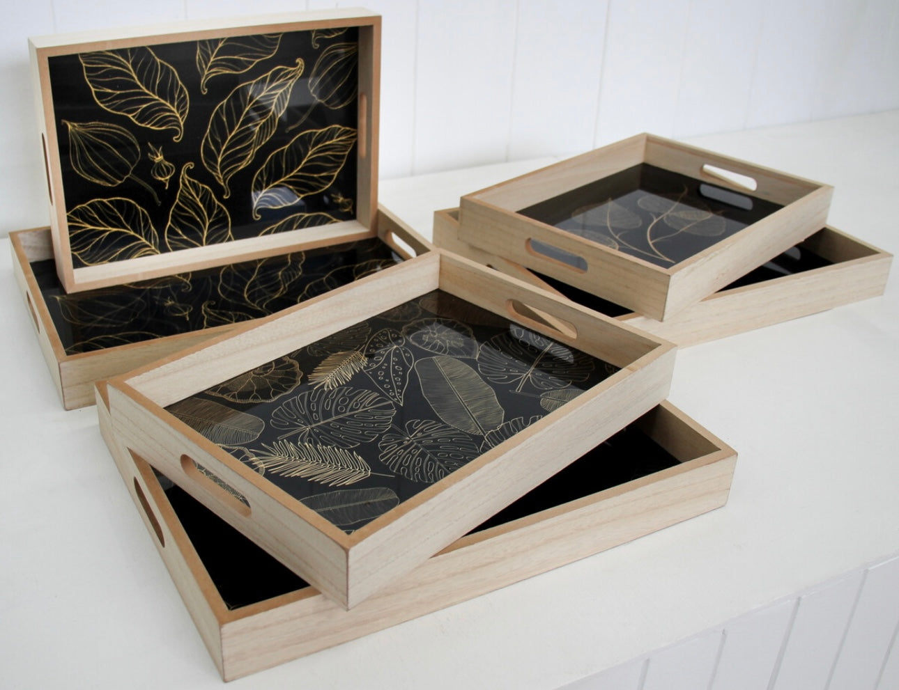 Black and Gold leaf wooden tray set/2